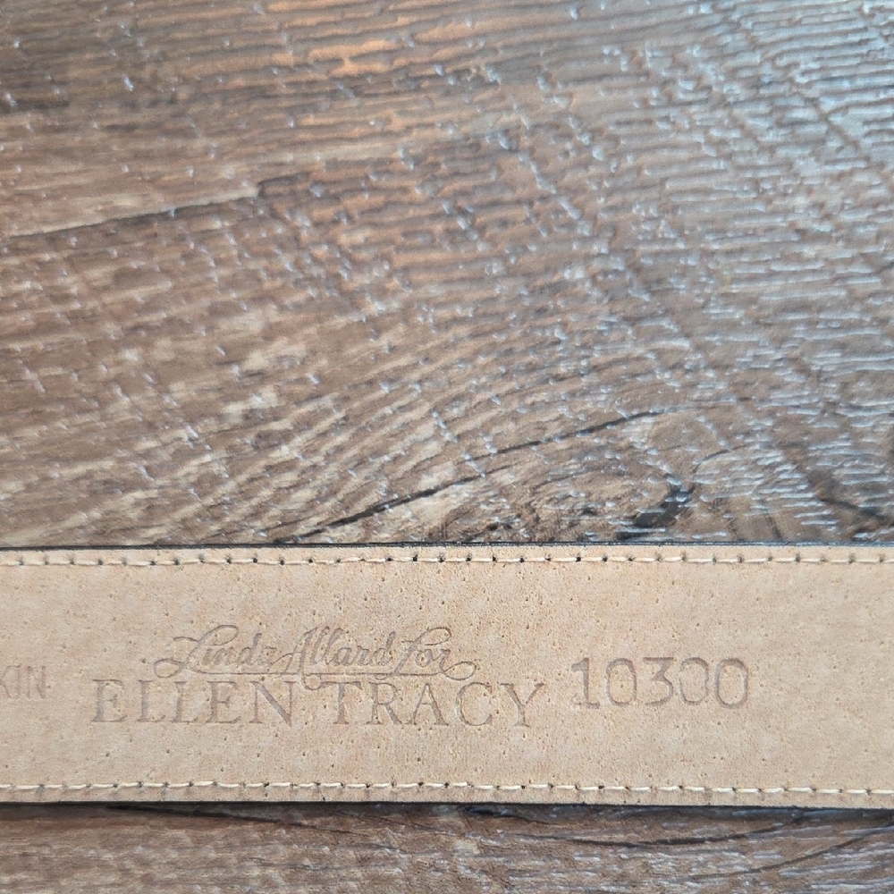 Ellen Tracy Black Leather Belt with Gold Buckle L - Picture 10 of 14